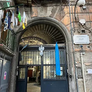 La Casa Della Nonna - Quartierispagnoli Affittacamere Napoli